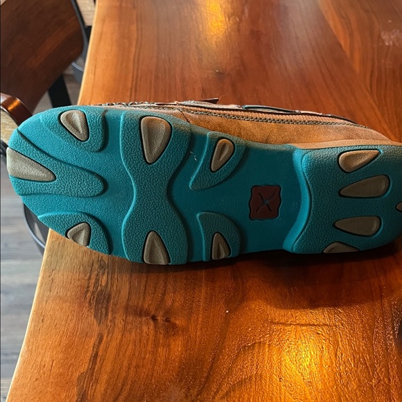 Twisted X Women’s Loafers - Picture 3 of 7